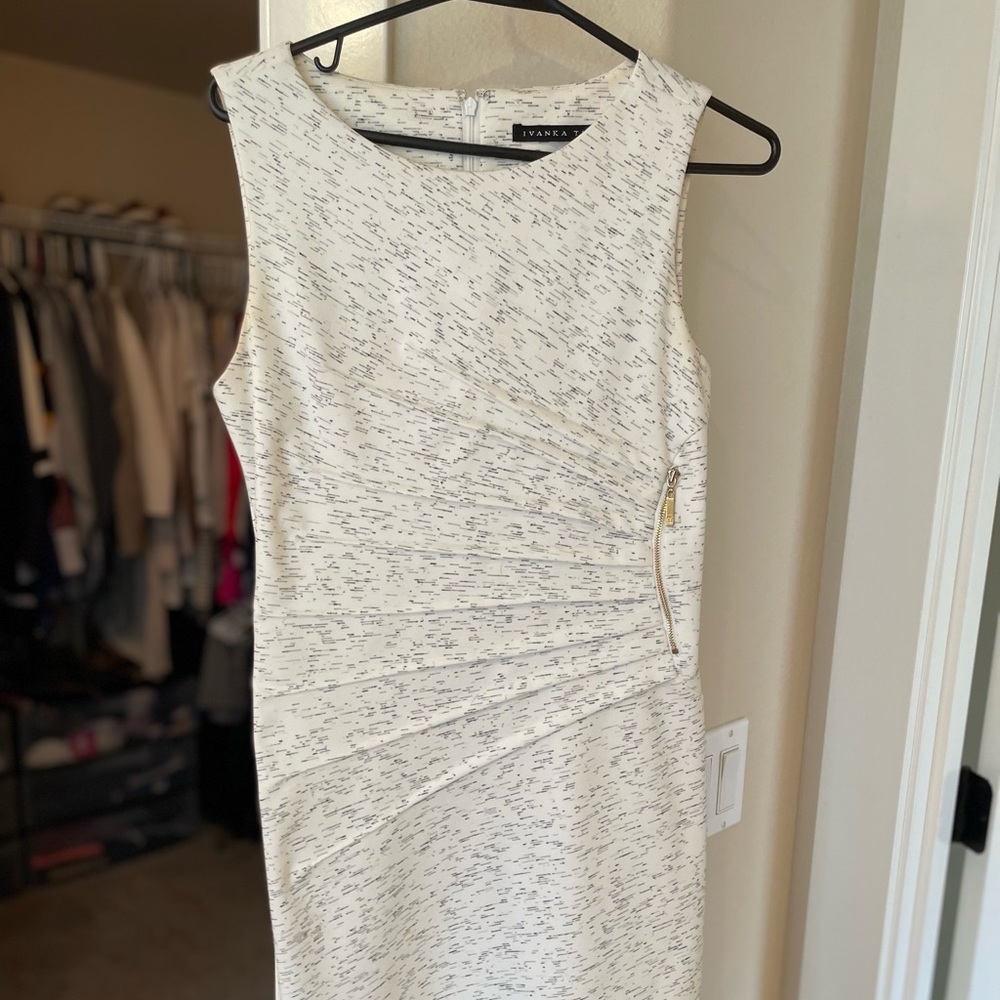 Ivanka Trump dress size small